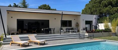 Udendørs pool, opvarmet pool