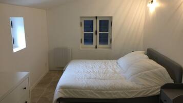 7 habitaciones, cuna de viaje y wifi