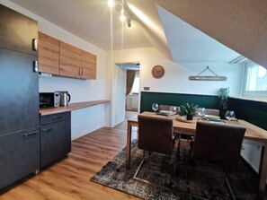 Dining - Modern vacation apartment in Iserlohn for up to 2 adults and 2 children (Iserlohn)