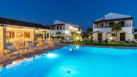 Exterior. Goudelis Apartments