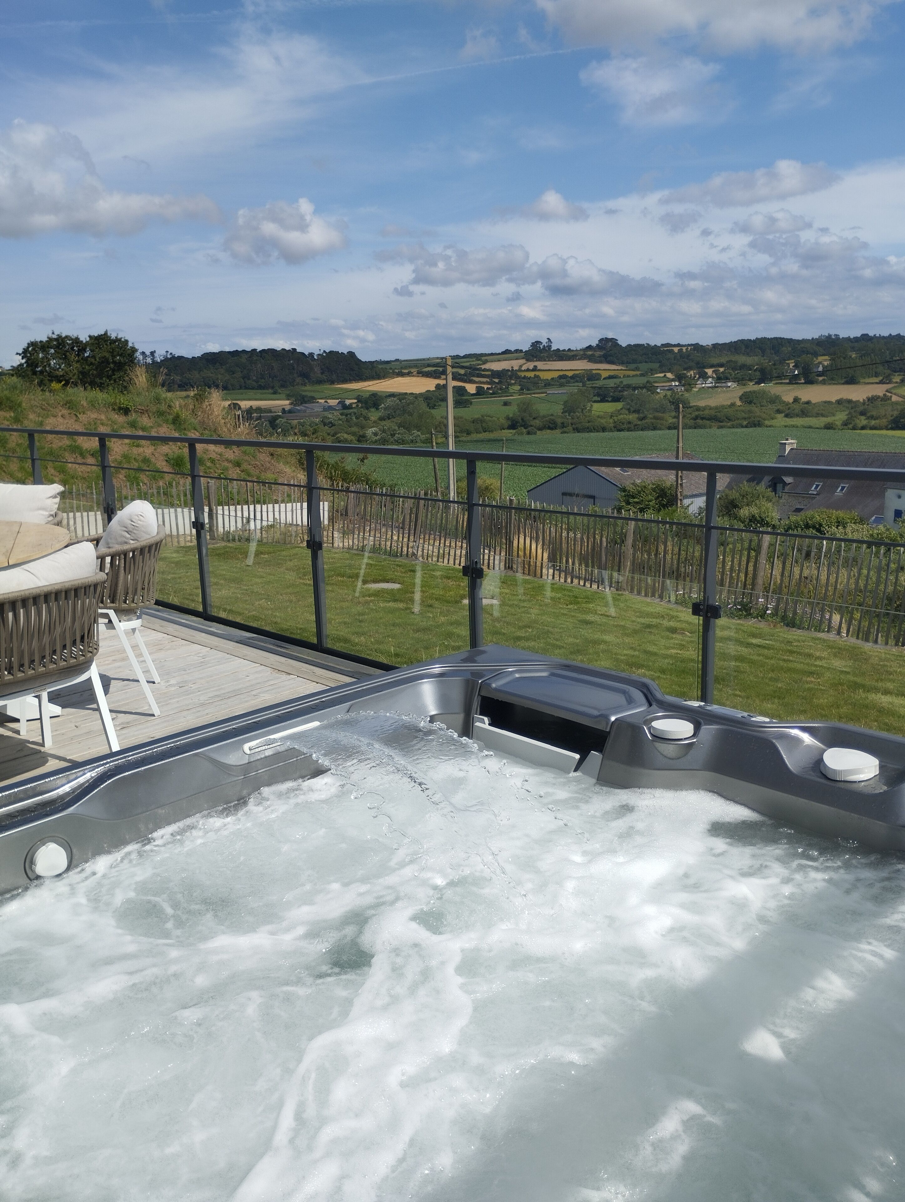 Bain à remous extérieur