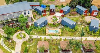 Kampot Tropical Village