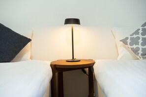 Apartamento, 2 habitaciones, no fumadores, cocina | Escritorio, espacio para trabajar con un portátil, cortinas opacas