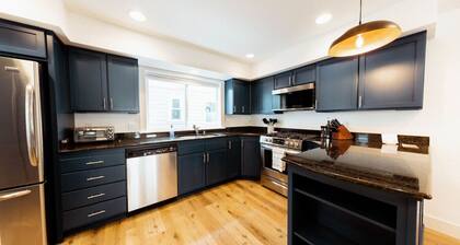 Modern 3BR in the Heart of Ballard | Private Patio