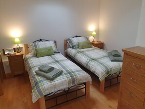 3 bedrooms, iron/ironing board, travel cot, WiFi