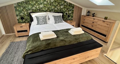 Casa Kashubia Industrial - Brand new luxury vacation home by the lake - near the Baltic Sea