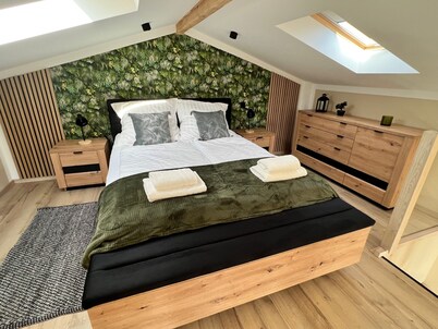 Casa Kashubia Industrial - Brand new luxury vacation home by the lake - near the Baltic Sea