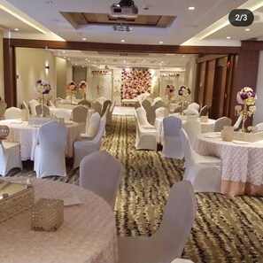 Innenbereich für Hochzeiten