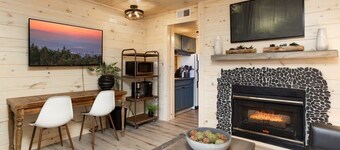 Beautiful Mountain Views/Walk 2 DwTn Gatlinburg