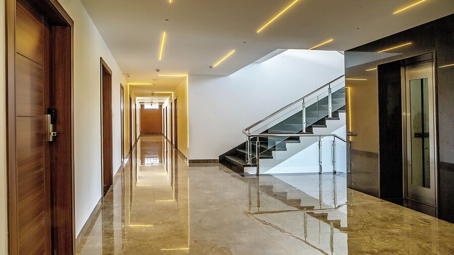 THE MANGAL VIEW RESIDENCY - A Luxury Boutique Business Hotel