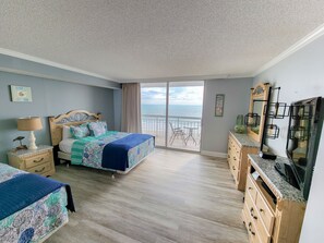 2 chambres, fer et planche à repasser, accès au Wi-Fi (inclus)