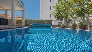 Luxury Villa | Terrace/patio