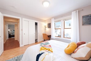 2 bedrooms, free WiFi, bed sheets