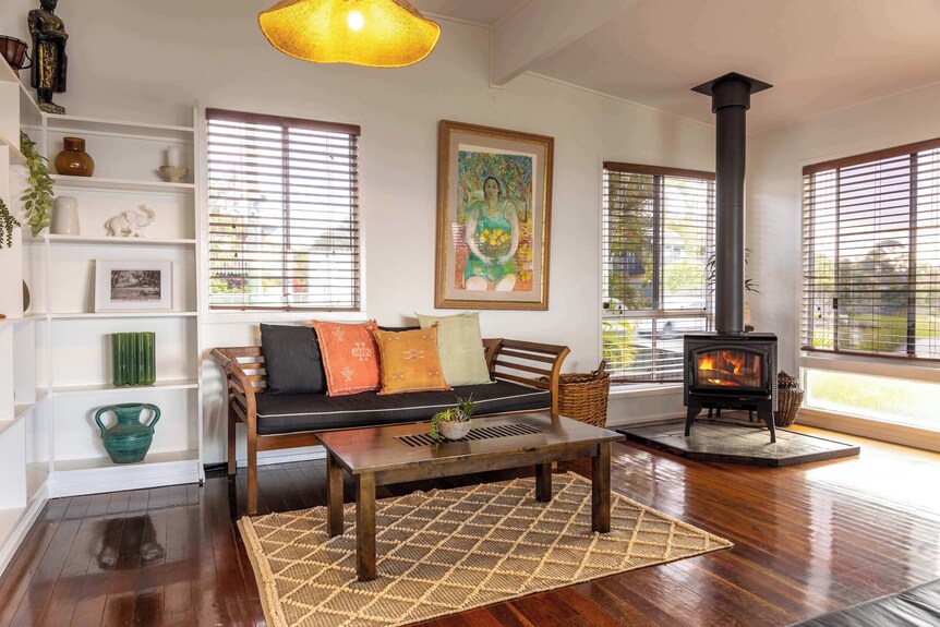 Moffat Beach Retreat, Dog-friendly & Ocean Views - Caloundra