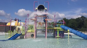 Children’s area - Lakefront 4BR Retreat Near Kings Bay Modern & Remote Work Ready (st marys)