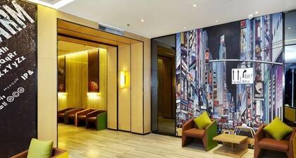 IU Hotel (Chongqing Hechuan Ruishan Road Ta'ermen Square)