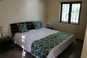 2 slaapkamers, een bureau, gratis wifi, beddengoed