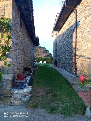 Enceinte de lâhĂ©bergement