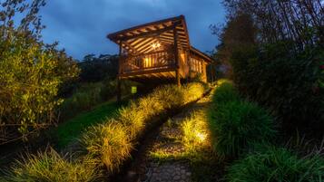 Luxury Studio Suite, 1 Double Bed, Hot Tub, Mountain View | Premium bedding, minibar, in-room safe, individually decorated