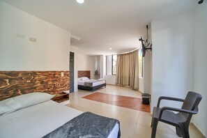 1 bedroom, travel cot, WiFi, bed sheets