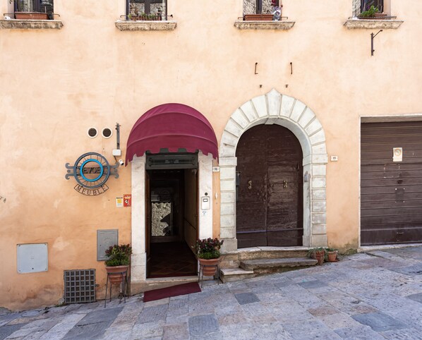 Façade de l’hébergement