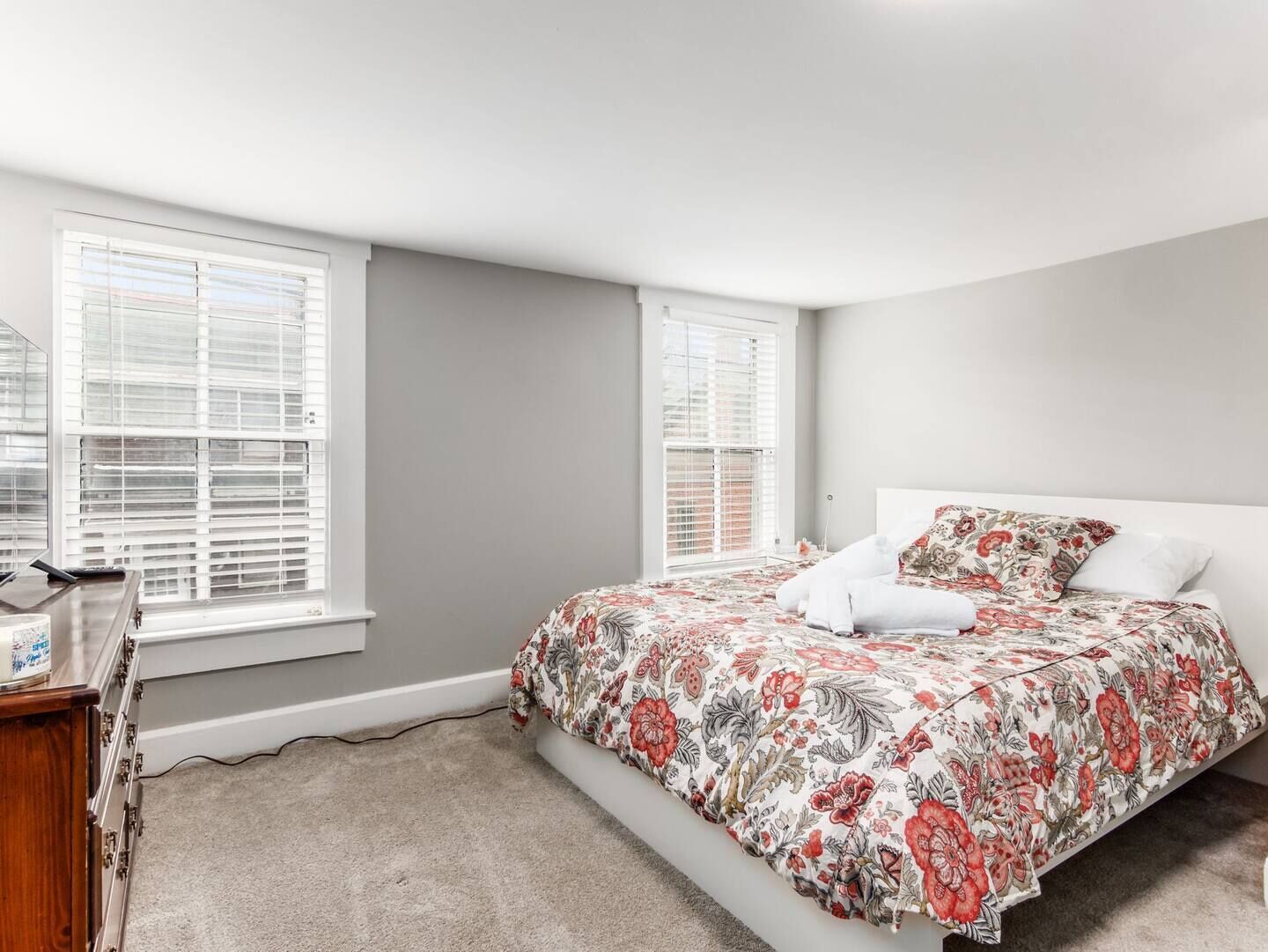 1 bedroom, desk, iron/ironing board, travel crib