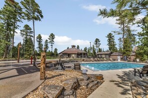 Pool - New Build - (Lead)