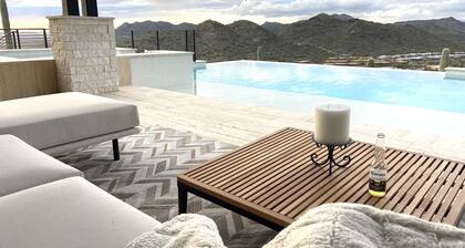 NEW Luxurious Mountain Home with Stunning Views—5 min to Wild West of Cave Creek