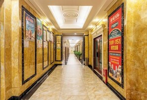 Interior - Xinhong Hotel (Weiyuan)