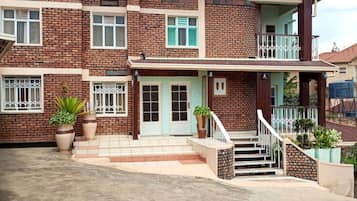House | Exterior