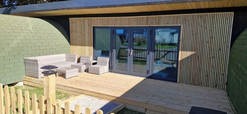 Tall Pines Lodge Dog Friendly, Nr Sutton on Sea