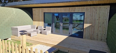 Tall Pines Lodge Dog Friendly, Nr Sutton on Sea