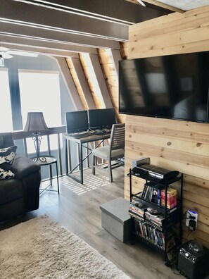 Smart TV, chimenea, videojuegos y reproductor de DVD
