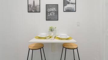 City Studio | Dining room