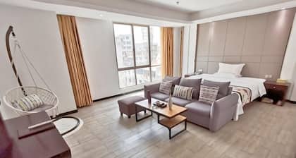 Yihao Hotel