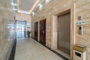 Interior - Yihao Hotel (Xianyou)