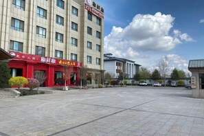 Exterior - Yuxiangyuan Hotel (Gongliu)