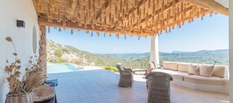 Villa Osier in Costa Smeralda- SARDINIA UNLIMITED