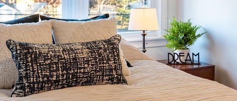 2 chambres, bureau, Wi-Fi, draps fournis