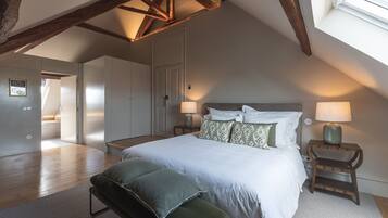 Premium kamer, 1 twee- of 2 eenpersoonsbedden | Gratis wifi, beddengoed