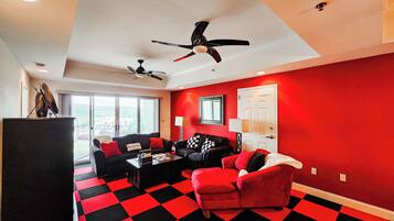 Smart TV, DVD player