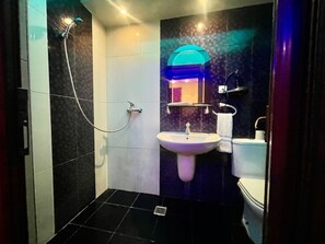 Ducha y cabezal de ducha tipo lluvia