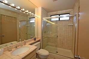 Condo, Multiple Beds (VB607 - Palm Valley CC) | Bathroom