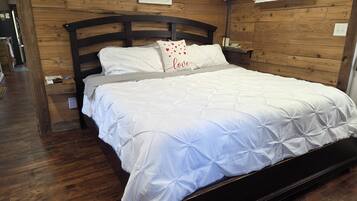 2 habitaciones, tabla de planchar con plancha y cuna de viaje