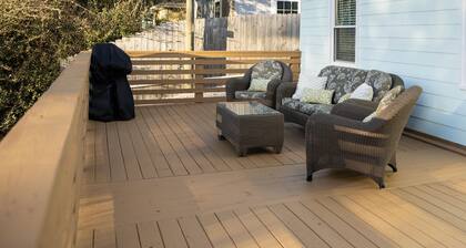 Marsh view bungalow located in Georgetown, SC