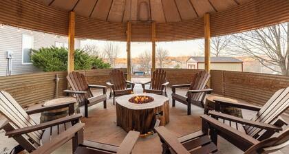 A-Frame, Bin-zebo & Gas Firepit, Walk to Finley