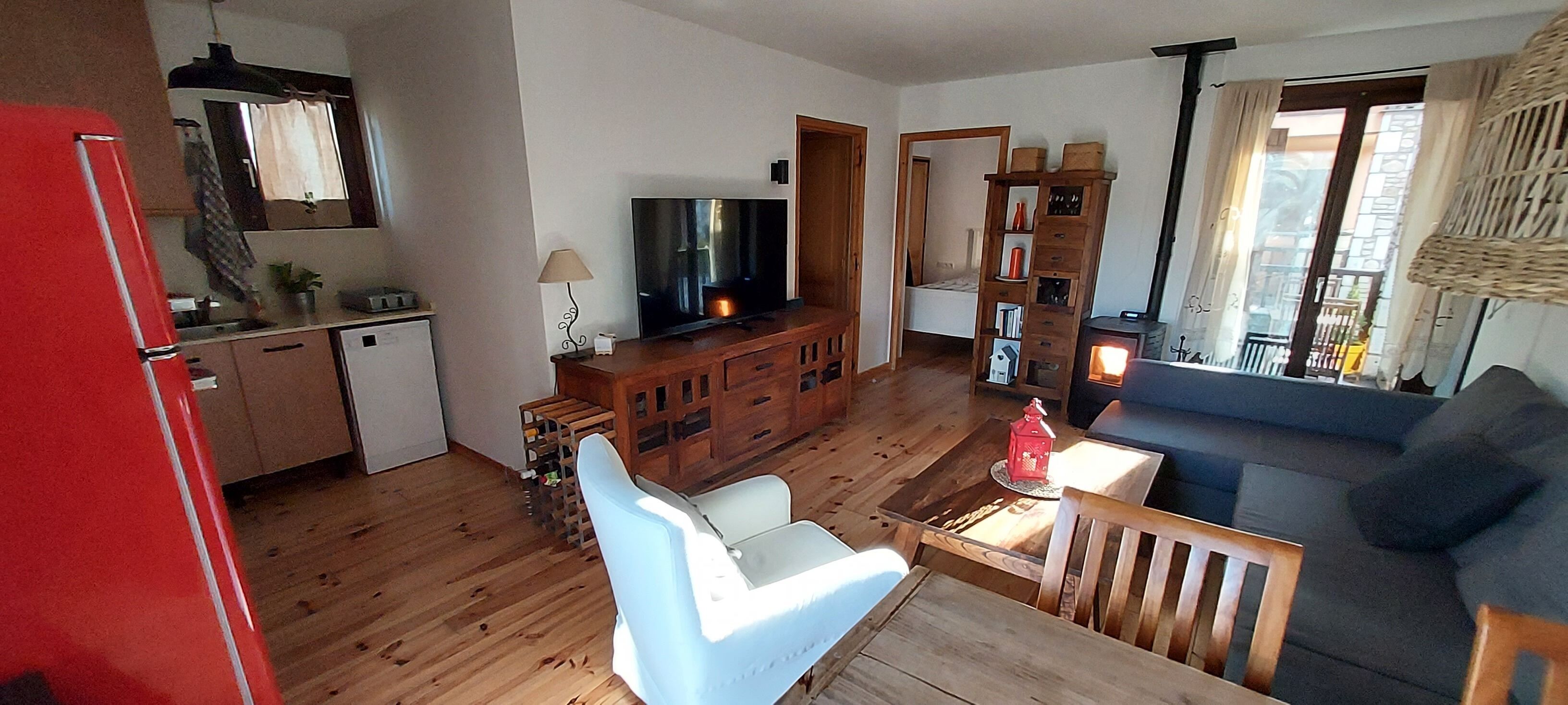 Smart-tv en een open haard