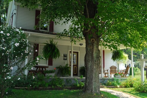 Ferncliff Guest House in the heart of Ohiopyle