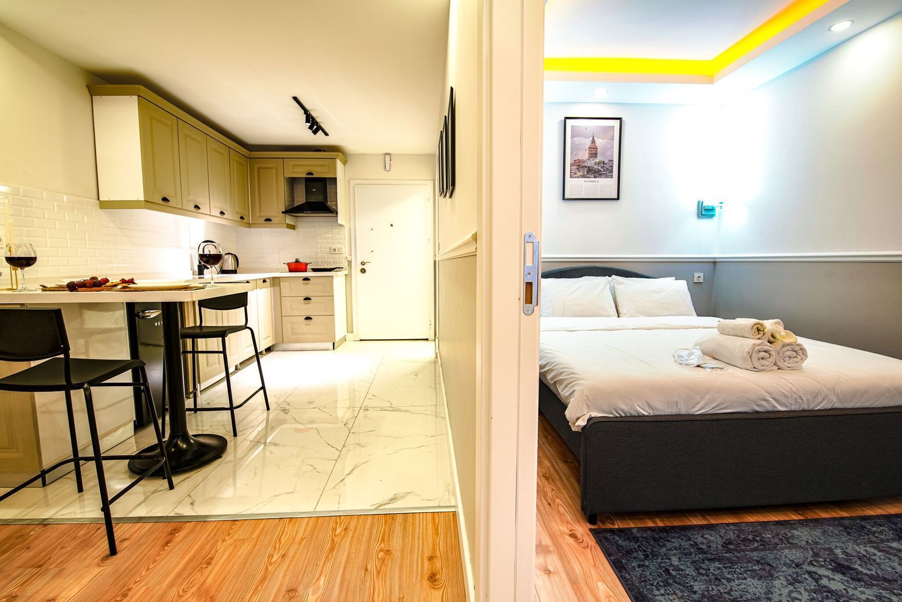 1 bedroom, soundproofing, iron/ironing board, free cribs/infant beds