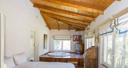 Raise Polydrosos Mountain stay